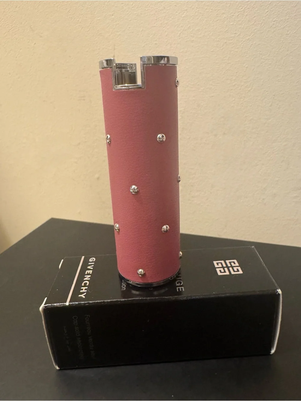 NIB Givenchy Le Rouge Genuine Leather Studded Cap 53 Pink Lipstick Case RARE